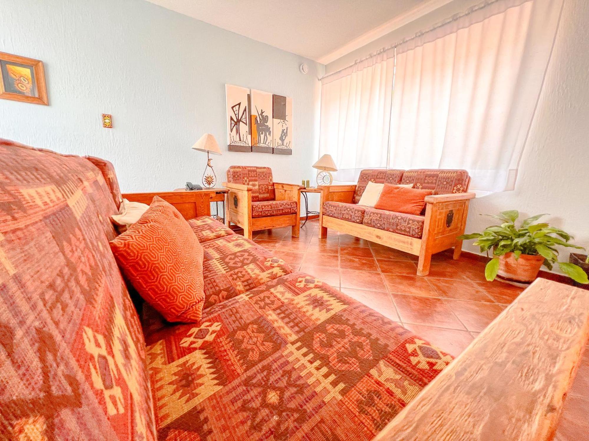 Colorful Family Condo With Terrace And Free Parking Guanajuato Extérieur photo